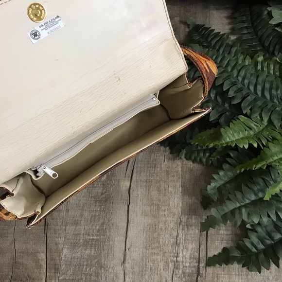 J.Renee Metro Handbag - Picture 7 of 8